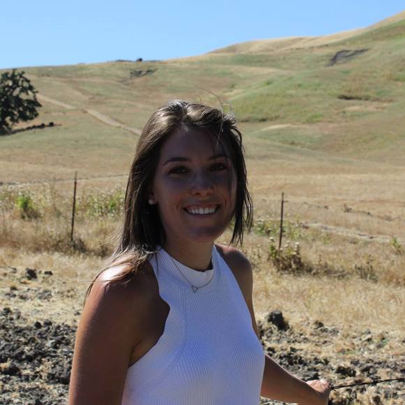 Meet your Posher, Kenzie - Picture 1 of 1